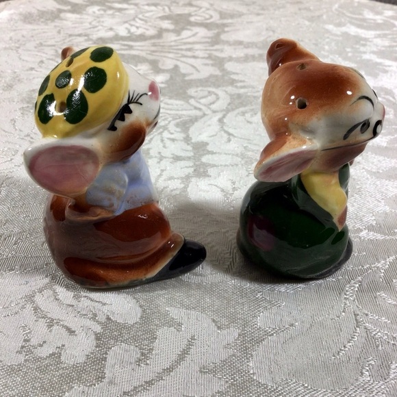 Vintage Mice Salt and Pepper Shakers - Picture 2 of 6